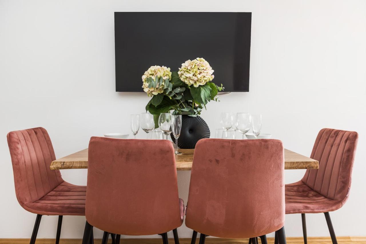 Gallery 7 - Apartment 6 Краков Экстерьер фото